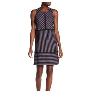 Nwt BCBGMaxazria Jacquard fitted dress Size XXS